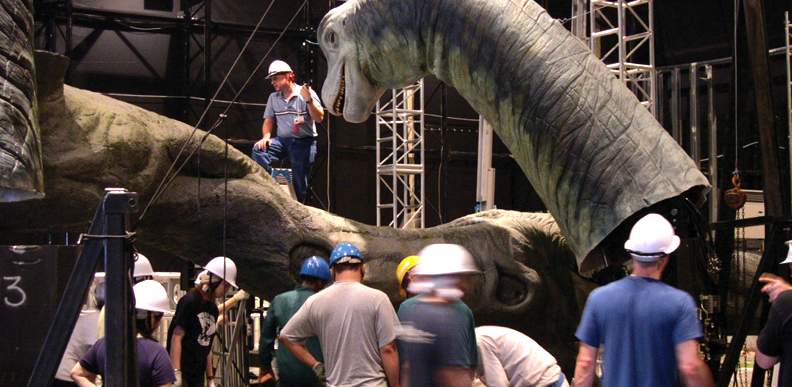 The animatronic head of the Brachiosaurus on set.